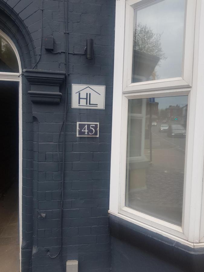 Highfields Living - All Rooms Ensuite- Free Wifi- Free Local Parking Sheffield Esterno foto
